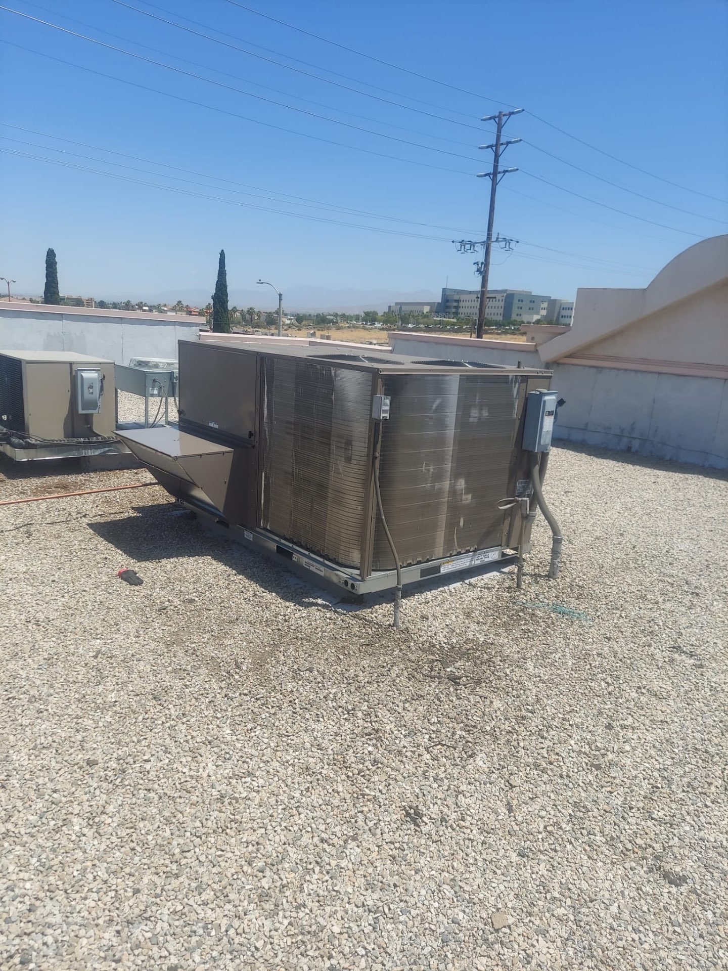 Commercial Rooftop Package Unit Service